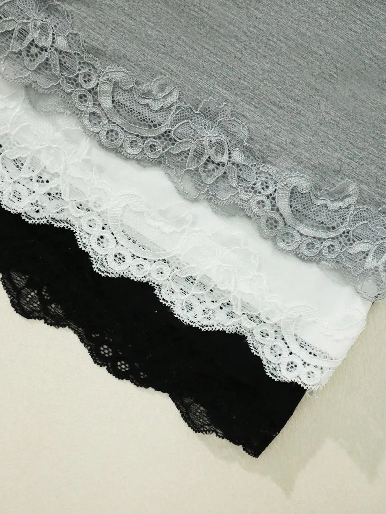 3 Pack Multi-color Women Lace Trim V Neck Spaghetti Strap Slim Fit Long Cami Top 2026 Summer Basic Casual Solid Color Sleeveless