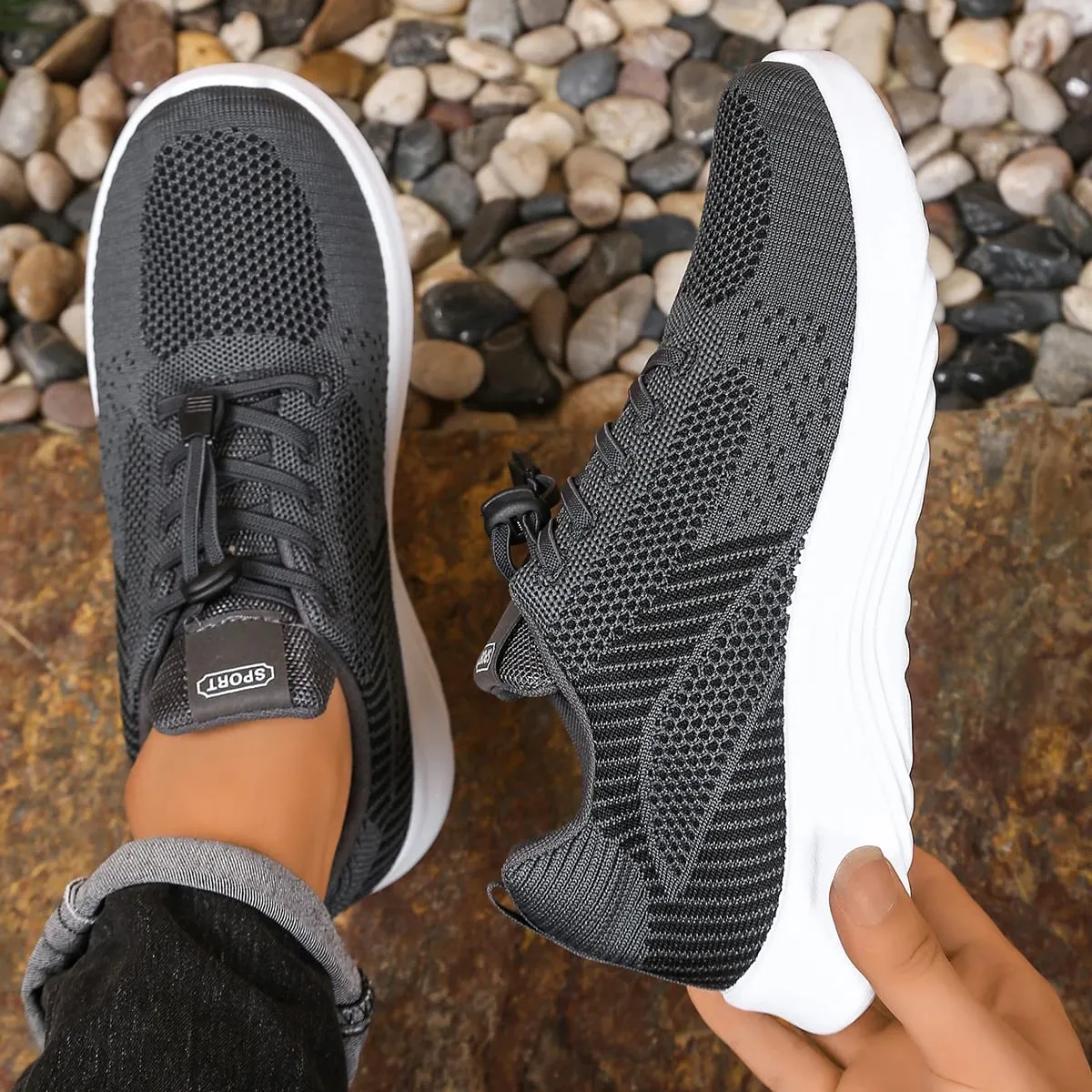 Men's Sports Rubber-Soled Sneakers Solid Color Casual and Fashionable for Daily Commuting Outfits