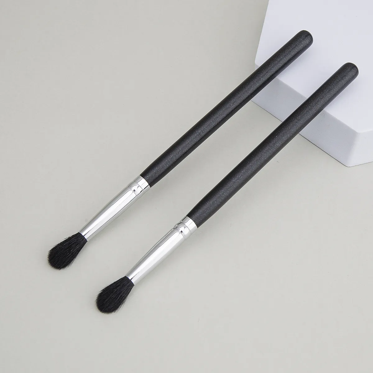 224 Crease Brush Eye Shadow Crease Blending Makeup Štětce Vysoce kvalitní Flame Shape Kozí vlasy Eye Shadow Crease Makeup Tool
