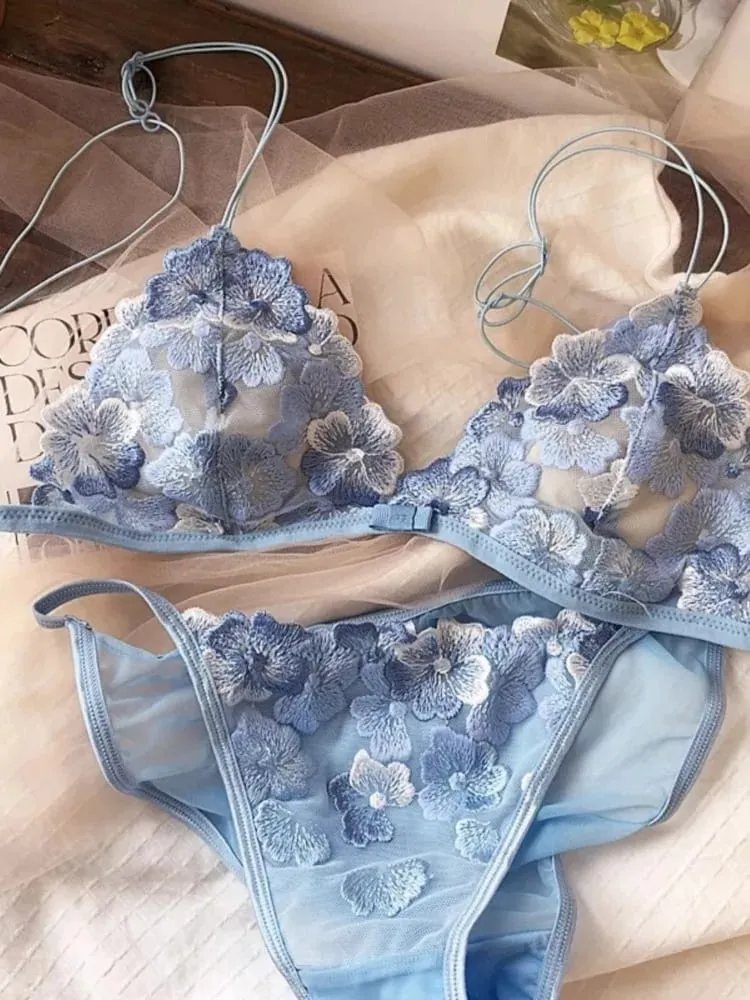 ภาษาฝรั่งเศสคำ Niche ชุดชั้นในชุดปักตาข่ายสามเหลี่ยมถ้วยไร้สาย Bralette Retro ลูกไม้บางเซ็กซี่สบาย Bra USA Tushy MOYISU
