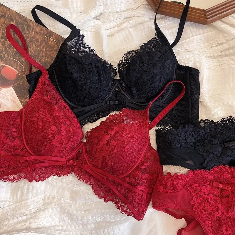 Summer Underwie Thin Cup Women Underwear Sexy Hollow Push Up Bra Set French Lace Embroidery Kumportableng Bralette Lingerie Set