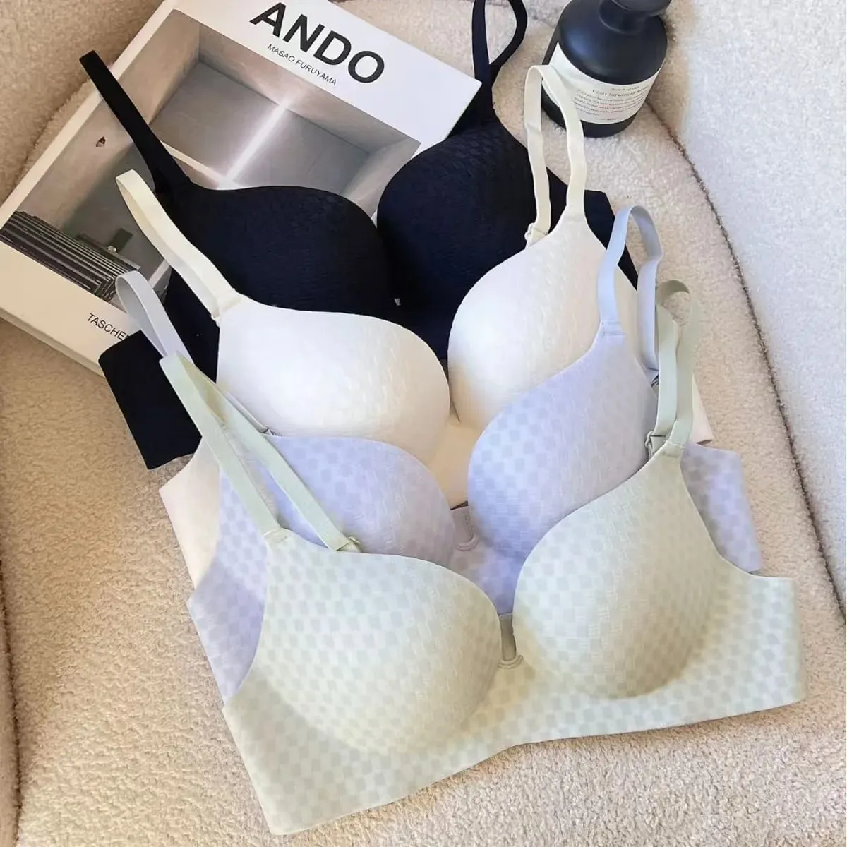 Seamless Comfortable Breathable Push Up Lingerie For Women Small Breast Gathering Show Big Anti-sagging Bra