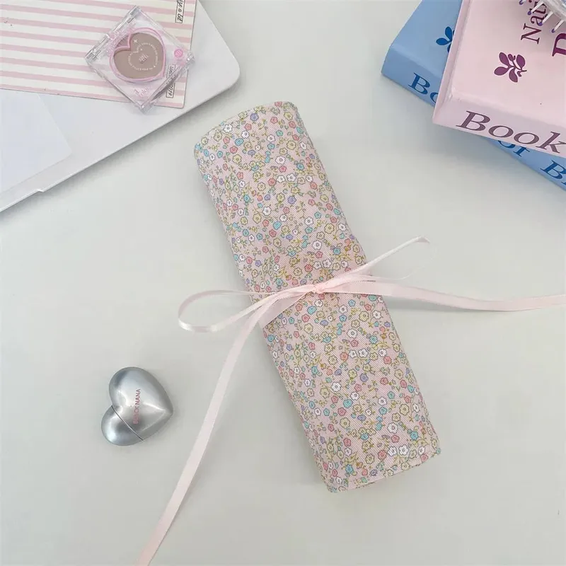 Fabric Floral Makeup Brush Storage Bag Large Portable Cosmetic Pouch for Eyeshadow Brushes & Eyebrow Pencils Desktop Organizer — image 11
