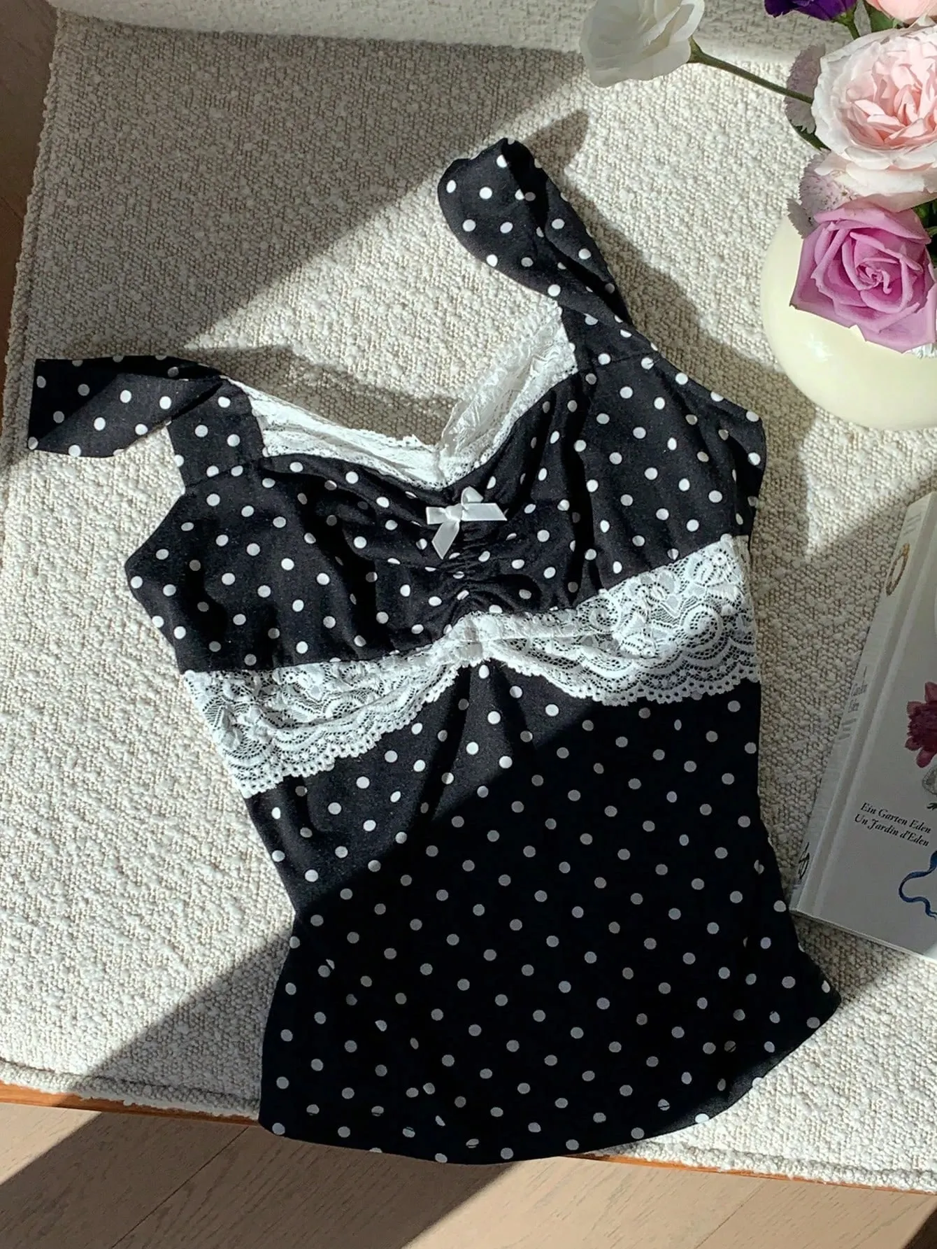 Women's Sexy Lace Trim Pleating Chest Bow Decor Slim Fit Tank Top Casual Backless Polka Dots V-Neck Top Summer 2026