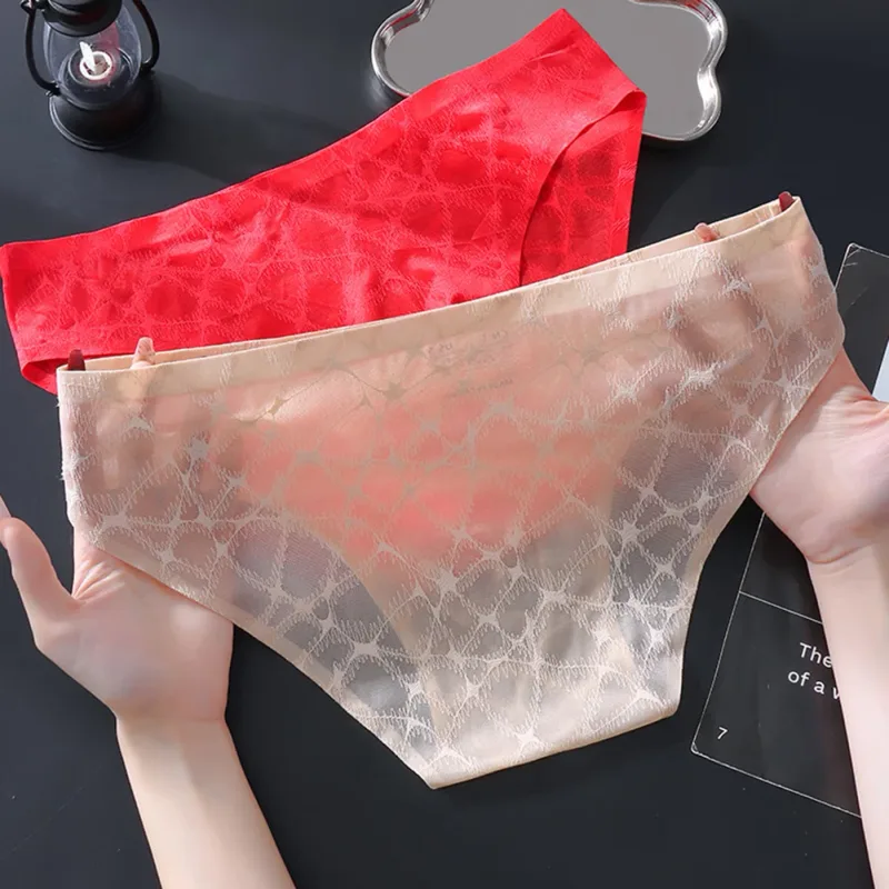 Men Sexy Lace Thin Ice Silk Briefs Underwear For Man Bulge Pouch Low Waist Very Hot Lingerie Solid Unisex Panties Men's Clothing
