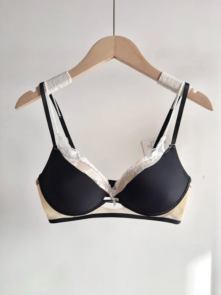 Lace Sexy Pure Desire Lingerie Set for Women Push-Up & Bust Enhancing for Small Chest 2026 Arrival Bestseller Side — image 4