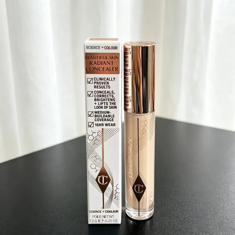 Charlotte Tilbury Starlight Powder Compact And Concealer Medium to Full Coverage Brightening Waterproof Hydrating Dewy Finish