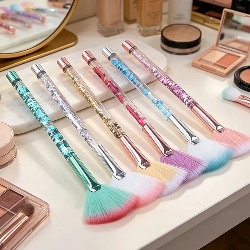 5pcs Fan Makeup Brush Glitter Transparent Handle Soft Fluffy Bristle Highlighter Blush Powder Brushes Face Cosmetic Beauty Tool
