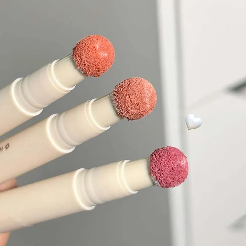Mousse Velvet Matte Lip Tint Sponge Tip Design Creamy Non-Dry Texture Soft Foggy Finish for Natural Daily Lip Makeup