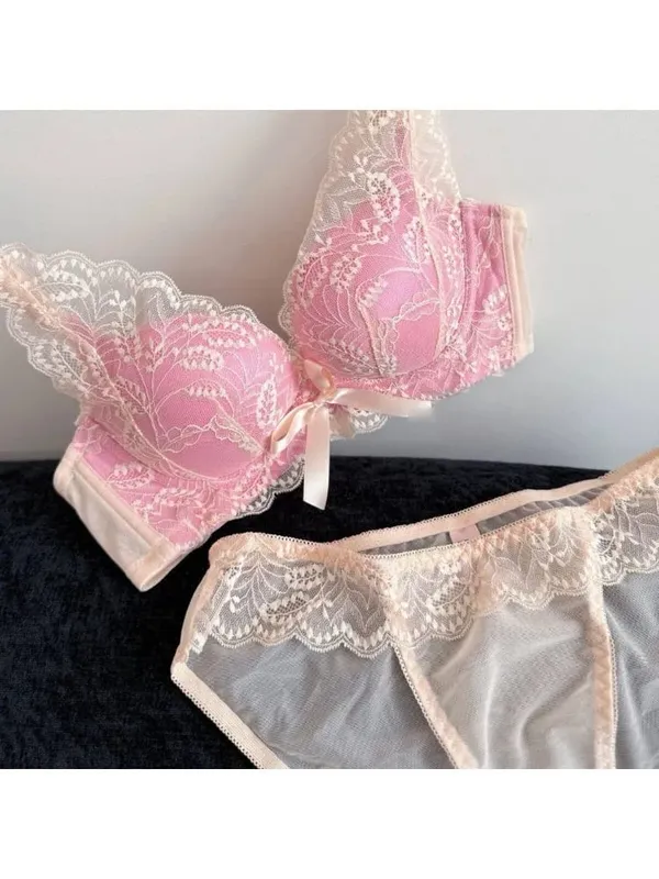 Trendy French Style Lace Bowknot Contrast Color Bra Set Wireless Push Up Thick Padded No Gap Sexy Women's Lingerie Set Hot Sale
