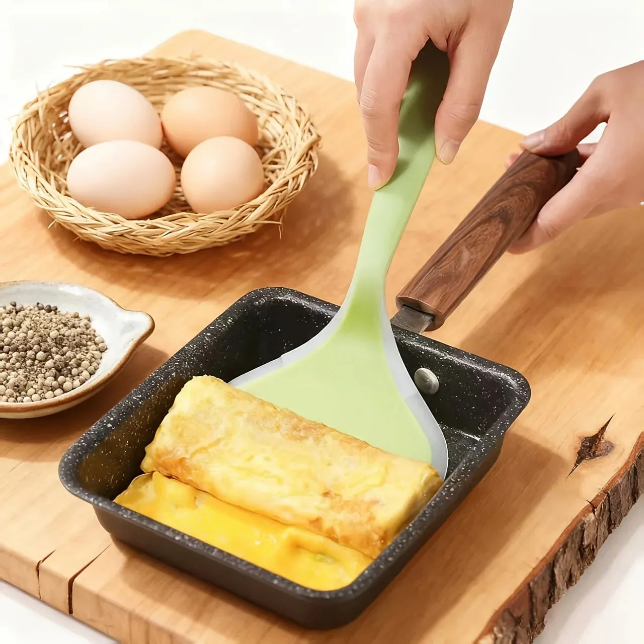 Silicone Spatula Household Egg Roll Spatula Heat-Resistant Non Stick Cooking Beef Meat Pancakes Kitchen Scrape Wide Pizza Shovel — image 3