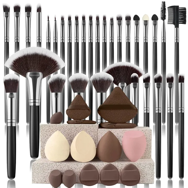32Pc Makeup Brush Set Cosmetic Tools for Powder Eye Shadow Foundation Blush Blending Beauty Makeup Brush Kit for Makeup Starters