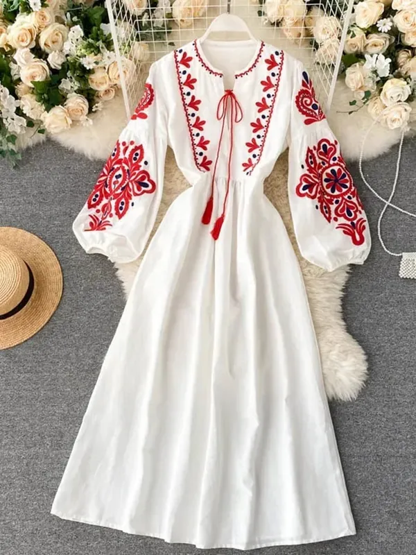Women Autumn Dresses Bohemian Embroidered Flower O-Neck Lantern Sleeve High Waist Pleated Dress All-match Female Vestidos PL393