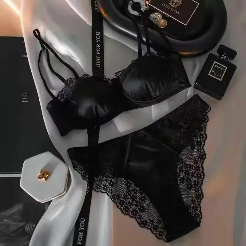 Sexy Satin Half Cup Bra Set with Steel Ring Thin Comfortable Upper Support Green Lace Edge Glossy Lingerie for Women