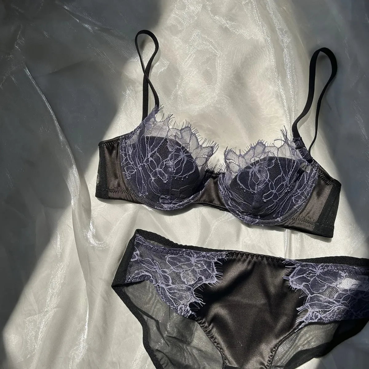 2 Pieces French Eyelashes Lace Underwear Set for Women Hollow 1/2 Thin Cup Push Up Bra Adjustable Strap Brassiere Lingerie