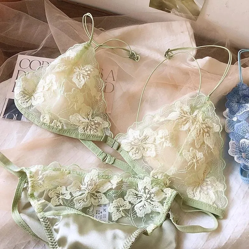ภาษาฝรั่งเศสคำ Niche ชุดชั้นในชุดปักตาข่ายสามเหลี่ยมถ้วยไร้สาย Bralette Retro ลูกไม้บางเซ็กซี่สบาย Bra USA Tushy MOYISU