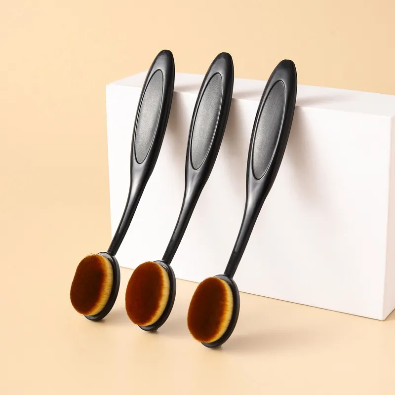 1/3PCS Pennello per fondotinta grande Spazzolino a forma di trucco Strumenti per il trucco Ottieni velocemente anche l'applicazione di creme e polveri Cosmnetic — image 4
