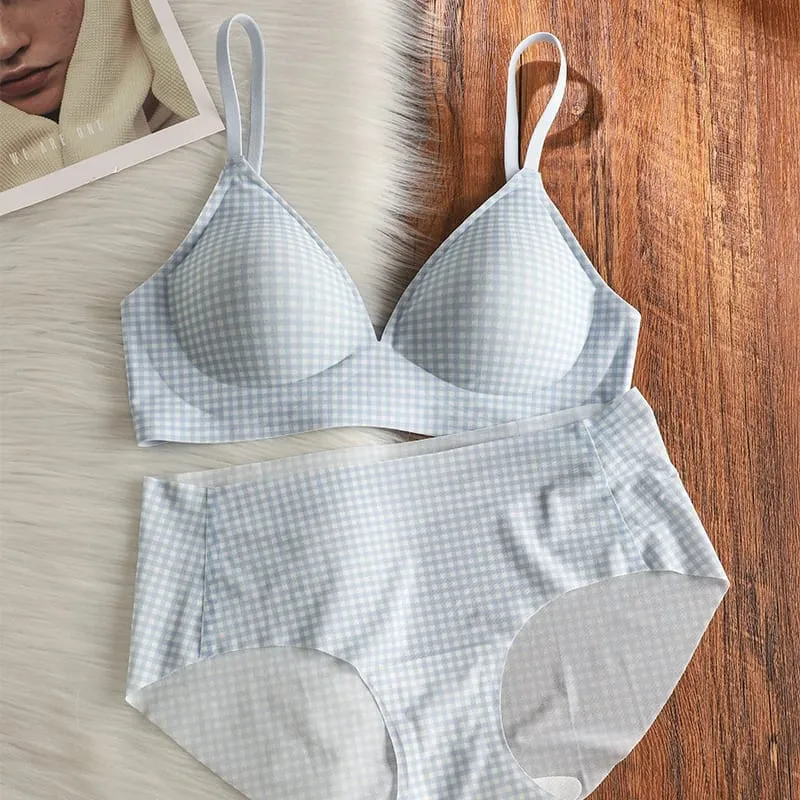 Elegant, sømløs bralette, lille buste, der samler sig anti-faldende, tynde justerbare stropper Trådfri Comfort Fit UK Light Support BH-sæt