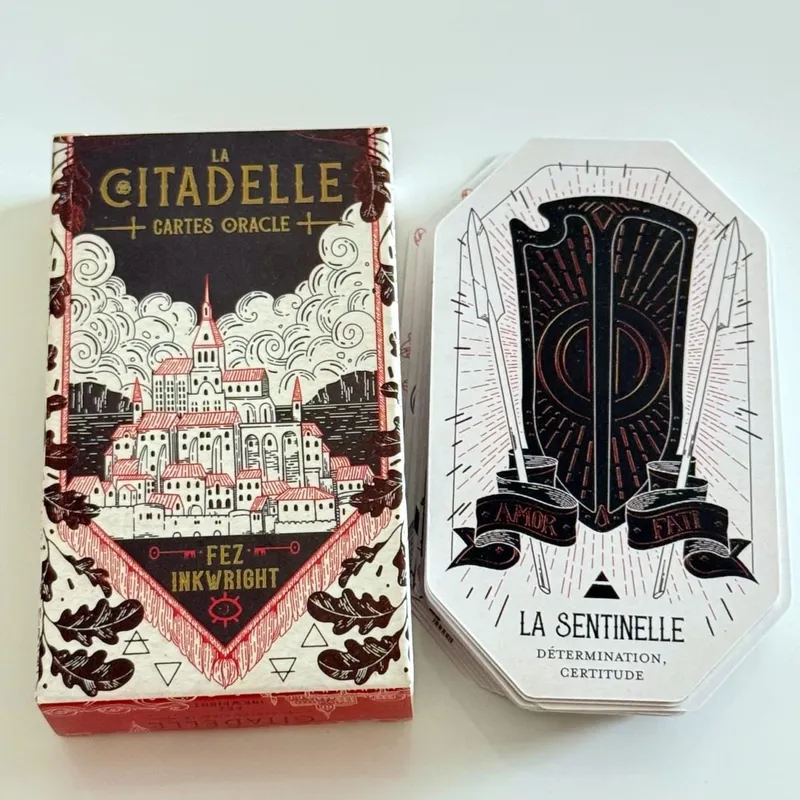 The Citadel A Fantasy Oracle Deck French