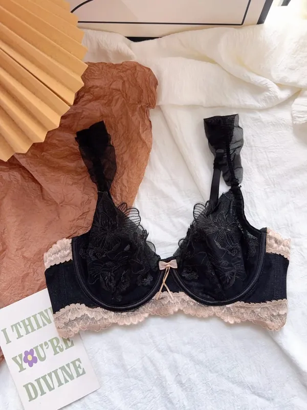 Lace Floral French Bra Set Soft Underwire Ultra Thin Bunny Cup Plus Size Minimizer Bra Sexy Lingerie Set For Women Daily Wear