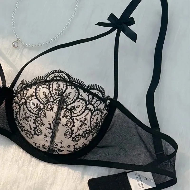 2-piece Women's Black Comfortable Lightweight Bow Womens Lace Embroidery Semi-Sheer Adjustable Strap Bra and Panty Set