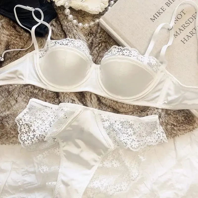 Set Lingerie Setengah Cangkir Prancis Wanita Bra Pakaian Dalam Tipis Tipis Musim Panas Tali Tipis Push-Up Berkawat Lembut 32-38AB
