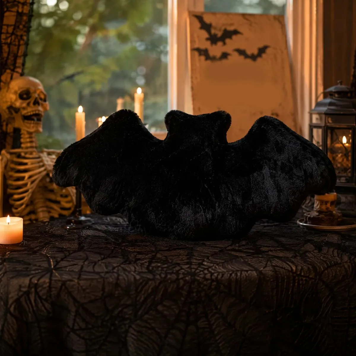 Gothic โยนหมอน 17.72x9.06 นิ้วฮาโลวีนตกแต่งหมอน Furry ค้างคาวหมอน Plush สำหรับตกแต่งบ้านฮาโลวีนเตียงโซฟา