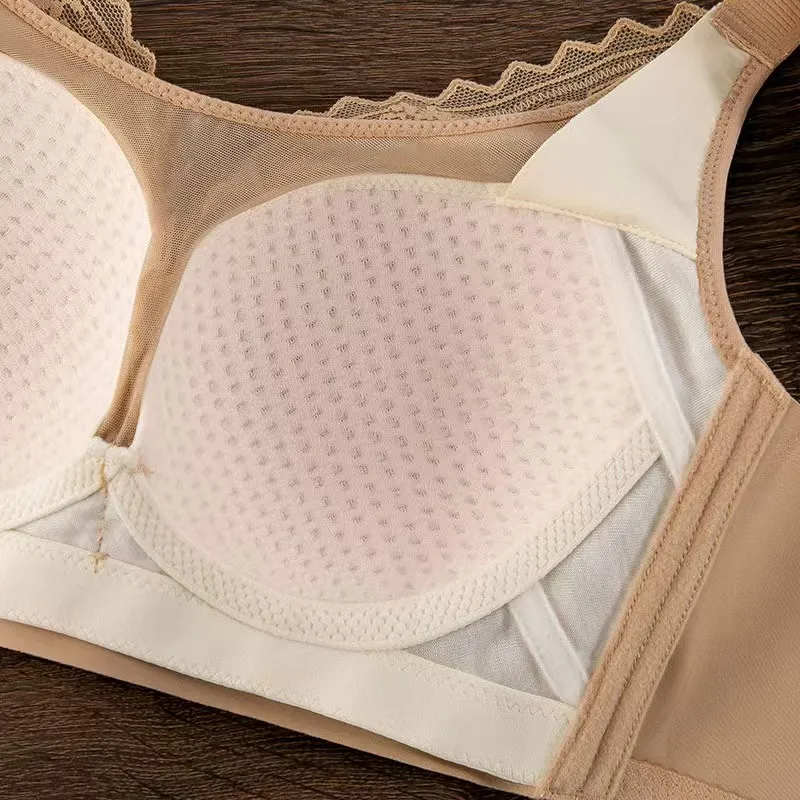 Plus Size Ladies Bra Thin No Steel Ring Comfortable Breathable Bras Adjustable Underwear Push Up Sexy Women Lingerie Bra BCD Cup