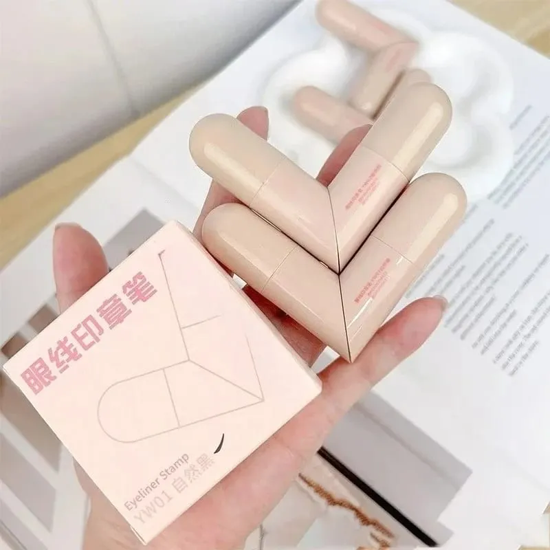 Waterproof Double-Wing Integrated Eyeliner Stamp - Sweat Proof & Long Lasting Easy to Use for Beginners Lazy Makeup Stencil