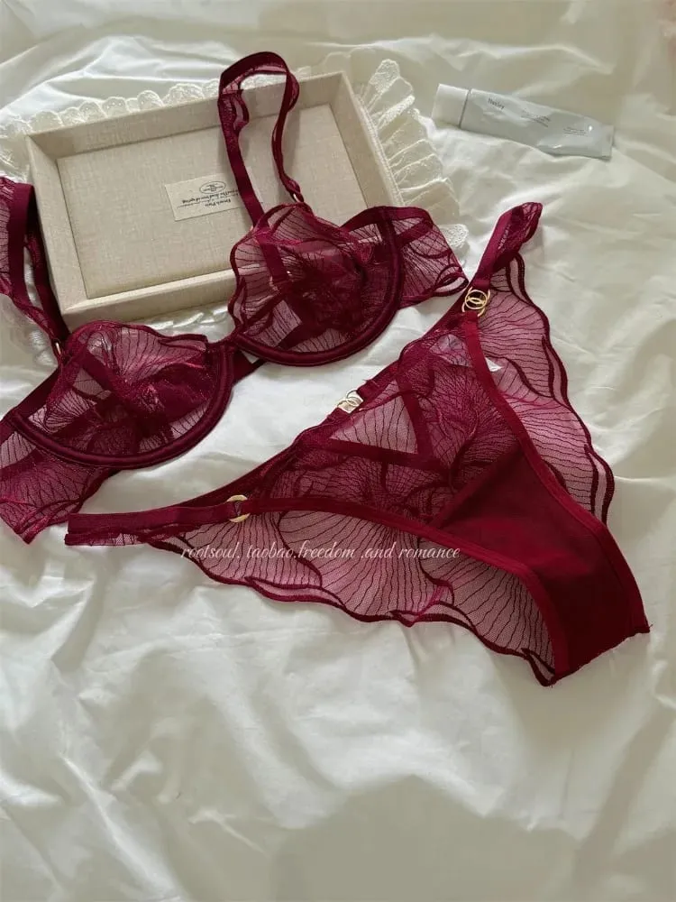 Sexy French Flower Embroidery Lace Bra Set Pure Desire Ultra Thin Push Up Wirefree Comfort Romantic Niche Bralette S-XL​​ MOYISU