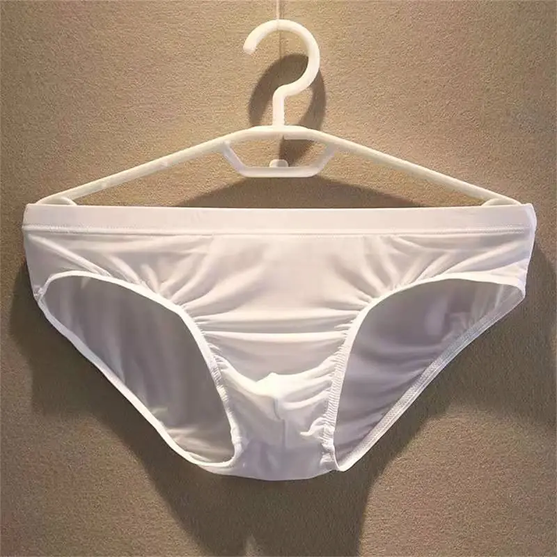 2 stücke Big Pouch Nylon Männer Unterwäsche Slips Eis Seide Männlichen Nahtlose Unterhosen Low-Taille Dünne Höschen Plus größe