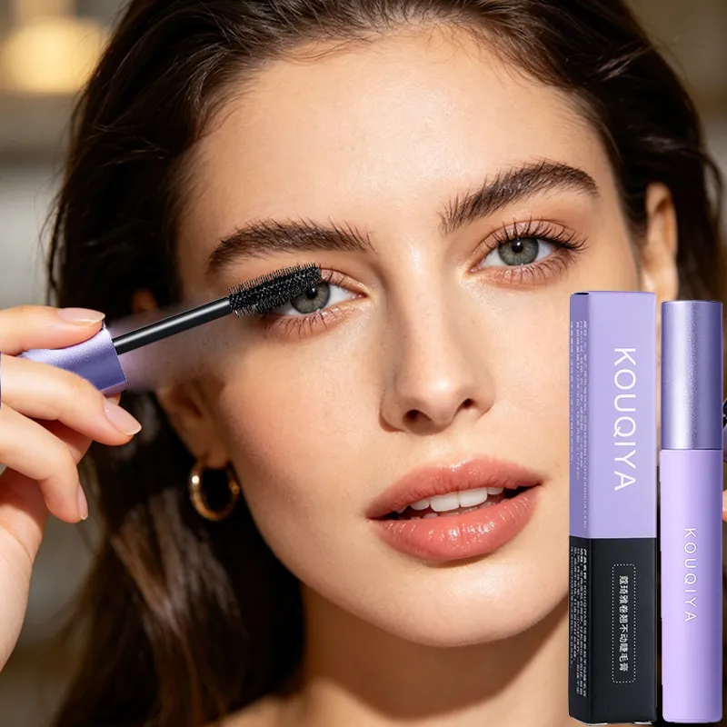Eye Black Which Is Waterproof and Sweat Proof Can Hold Makeup Without Tingling and Can Create Natural and Slender Eyelashes