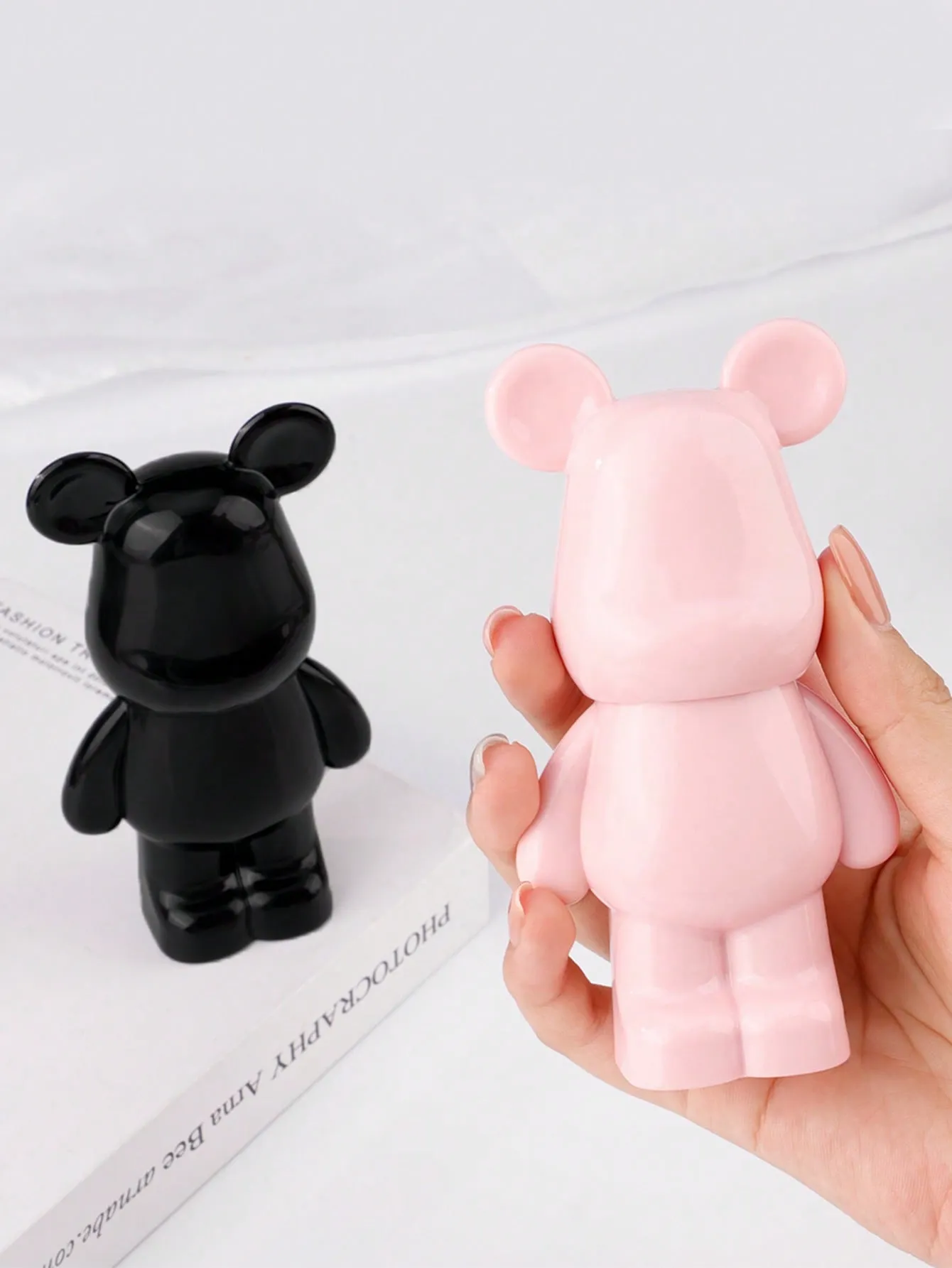 4‑Pcs Cherry Print Makeup Brush Set With Cute Bear‑shaped Storage Case Soft Bristle Blush Eyeshadow Detail Make‑up Brushes Kit