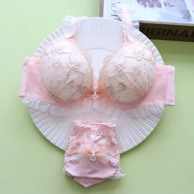 Sexy Lace Lingerie Set for Women Push Up Underwire Bra with Low Plunge Design Breathable & Comfortable