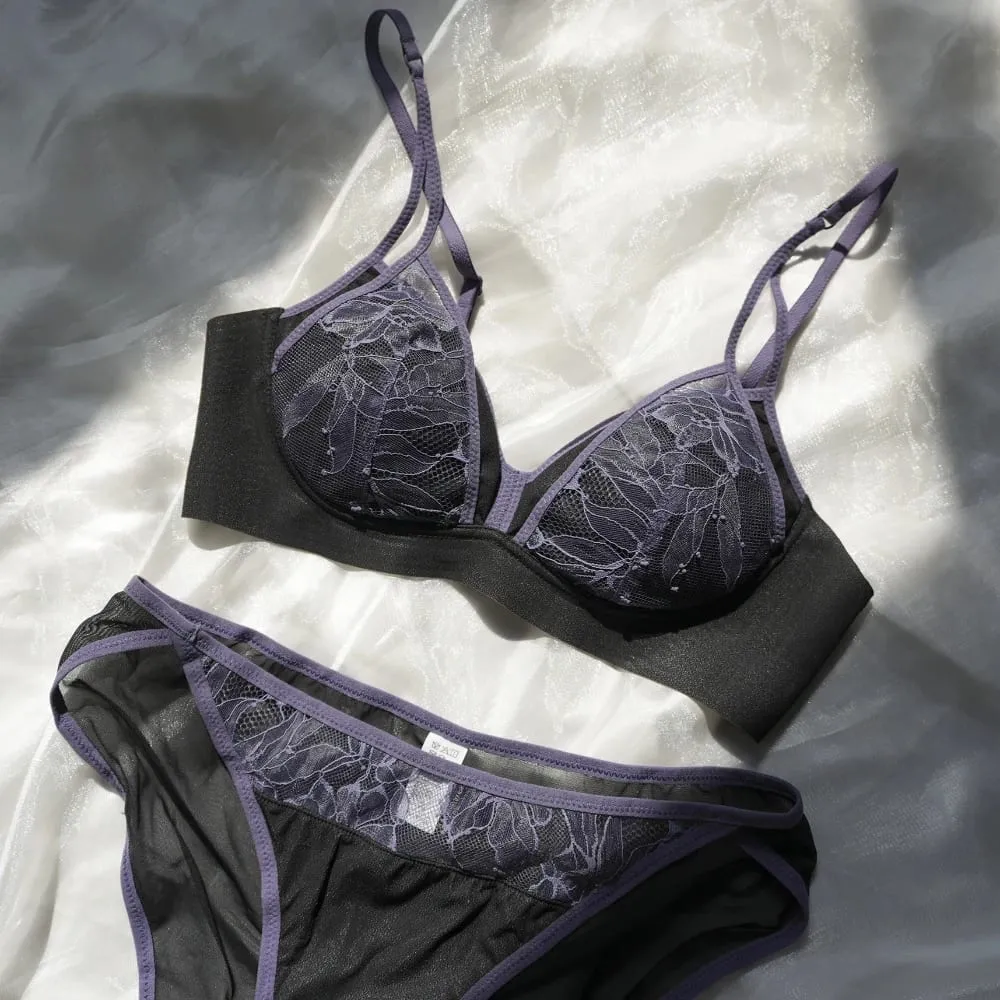 Women's Style Sexy Lingerie Set Thin Contrast Lace Patchwork Push-Up Wireless Bra with Double Shoulder Straps for Small Bust — image 4