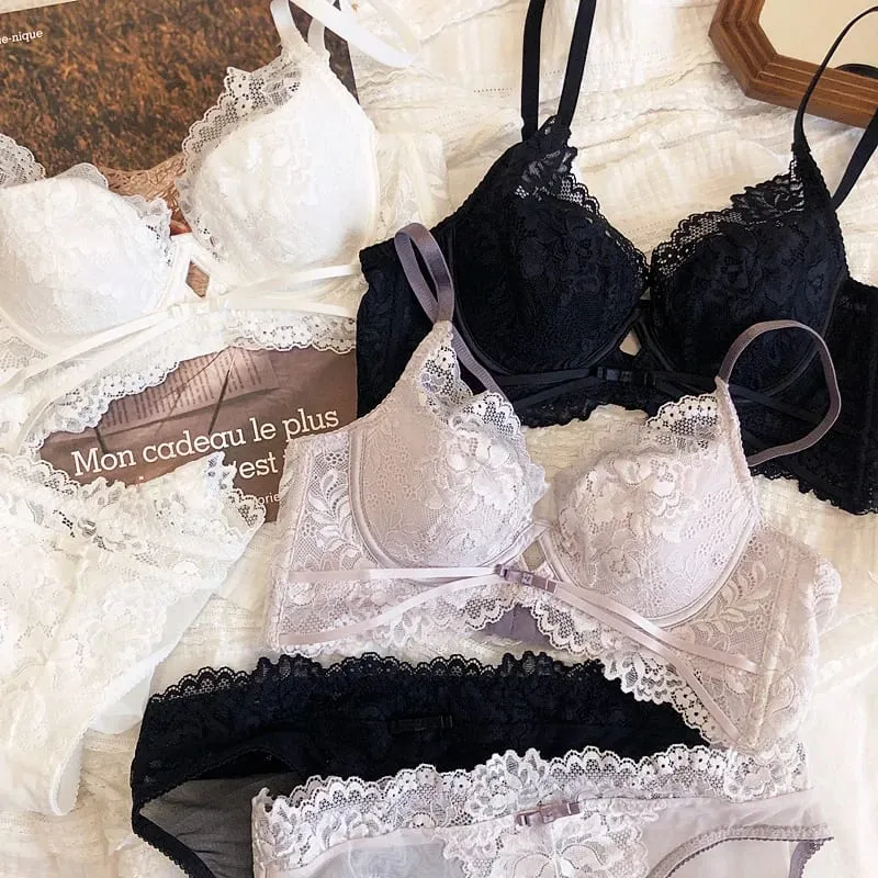 Summer Underwie Thin Cup Women Underwear Sexy Hollow Push Up Bra Set French Lace Embroidery Kumportableng Bralette Lingerie Set