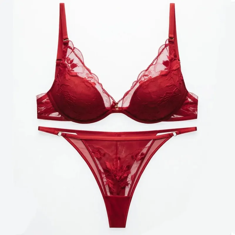 Women Sexy Lace Bra Set Push Up Pearl Lingerie Thong Set Elegant Ladies Underwear Micro Bikini Bra and Panty Set