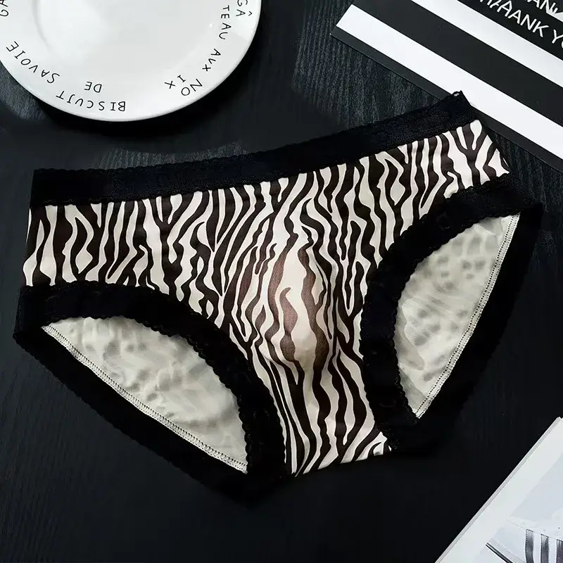 Men's French Lace Briefs Sexy 3D U Convex Pouch Underpant Summer Thin Ice Silk Breathable Underwear Low-rise See Through Panties