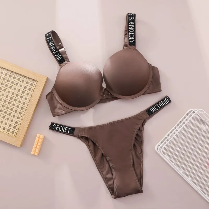 New Push Up Shapewear Adjustable Padded Gathered V Lace Lingerie Set Bra and Brief Women's Sexy Bra and Panty Set Comfortable
