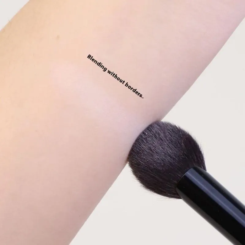 【1Pcs Small Fan Shape Blusher Brush Powder Blush Cream Liquid Blush Makeup Brushes Precise Blush Brush Makeup Tools】