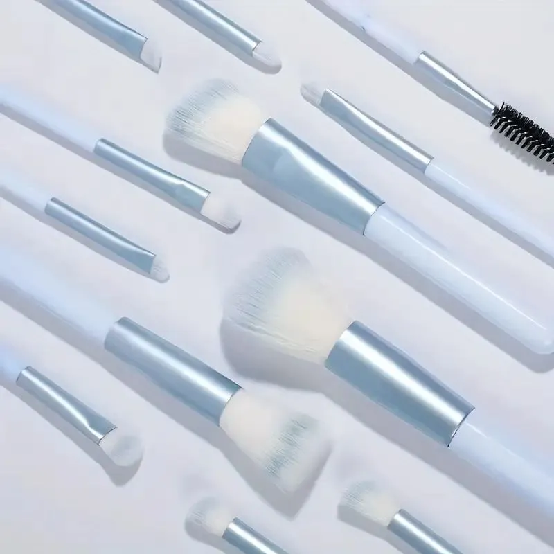 Set Berus Mekap Biru 12Pcs Berus Bedak Asas Profesional Blending Blush Blush Concealer Berus Bulu Gentian Sintetik — image 5