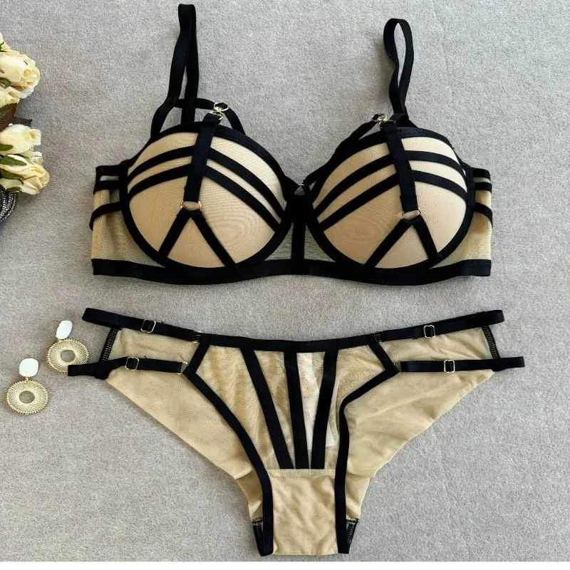 2026 New European Style Women Lingerie Set Push Up Lifting Support Bra Soft Underwire Strappy Design Conceals Side Spillage