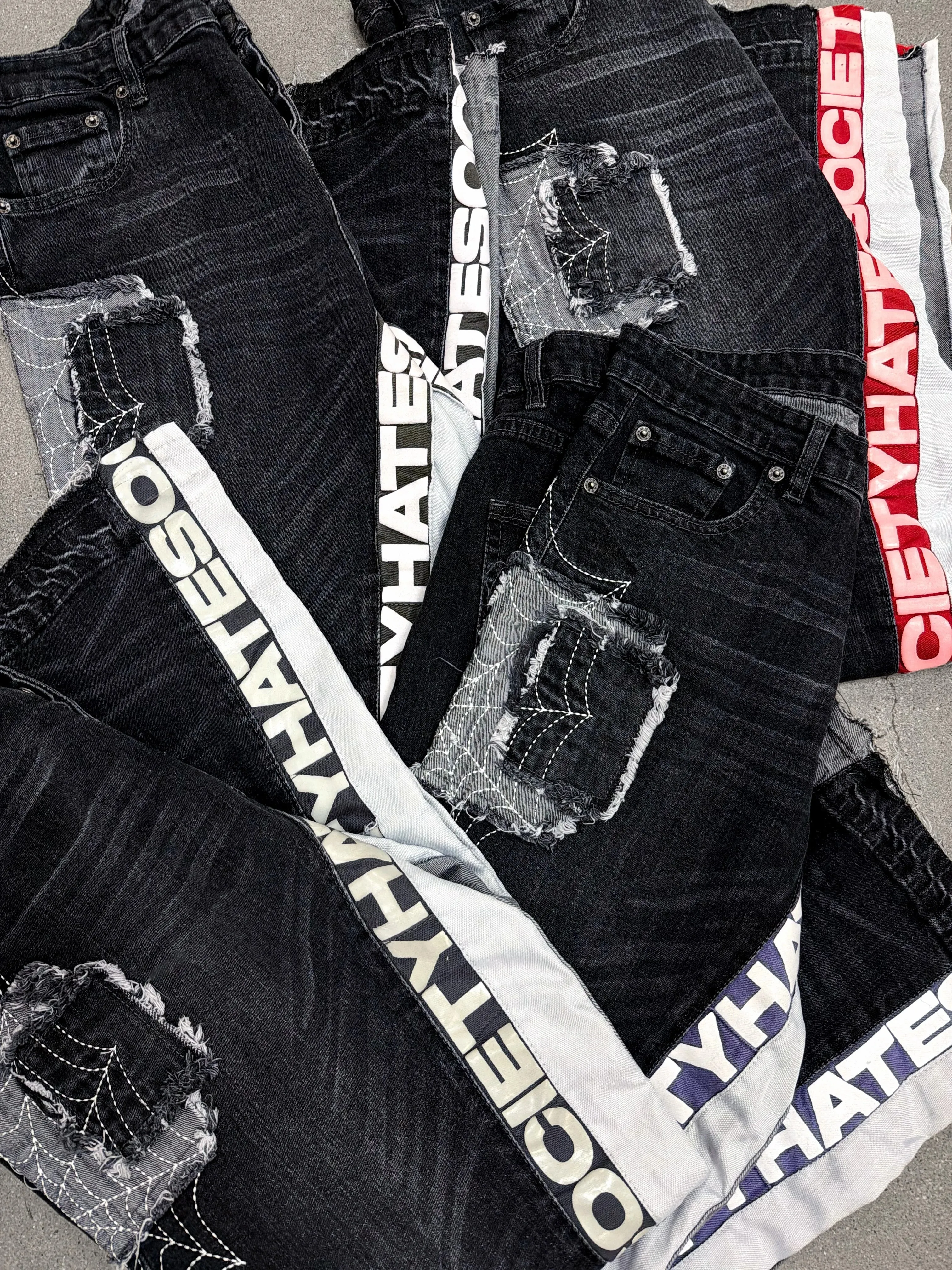 Y2k Hate Society Flared Jeans Men Retro Spider Web Embroidery Washed Jeans American Hip Hop Streetwear Unisex Bootcut Jeans