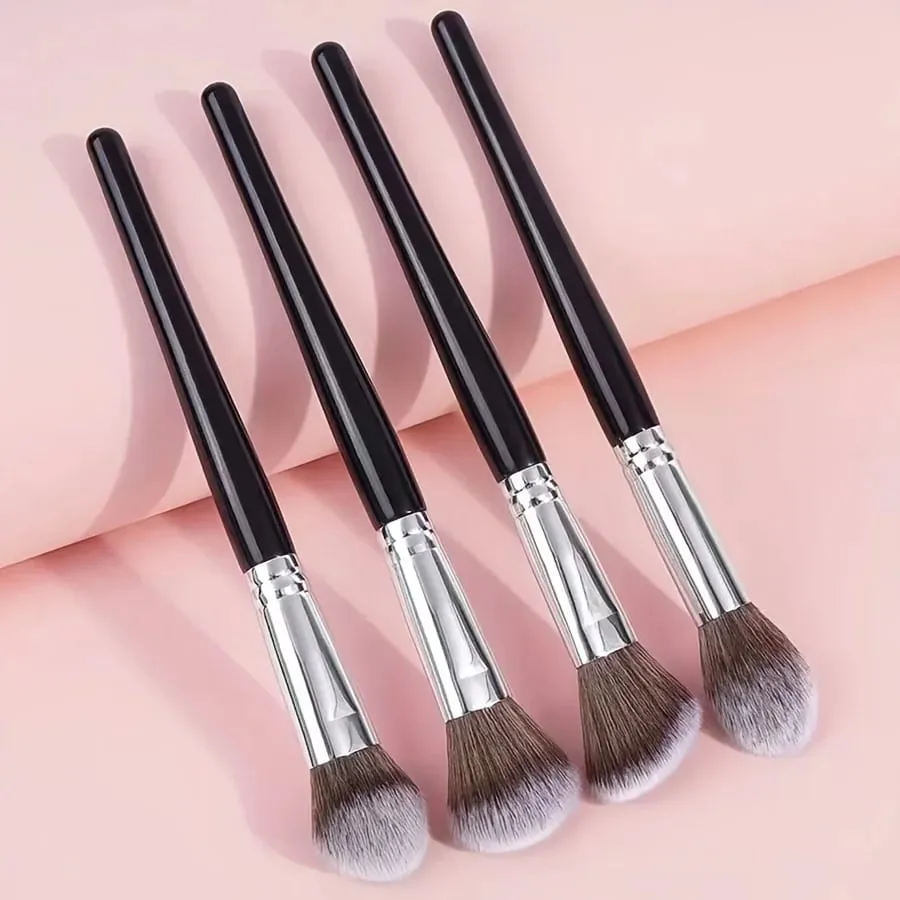 4pcs Makeup Brush Set Long Handle Makeup Brushes with Soft Fiber Portable Cosmetic Tools Includes Blush Brush Foundation Bru