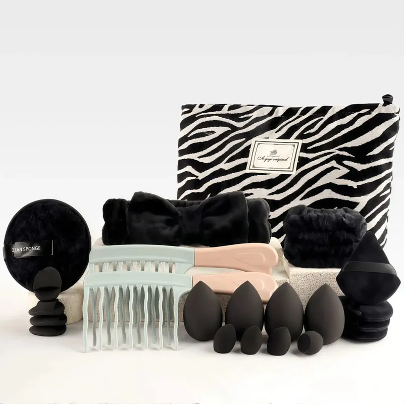 47Pcs Professional Makeup Brushes Set Beauty Tools Kit Portable Travel Cosmetic Bag Puff Toiletry Makeup Accessories Set