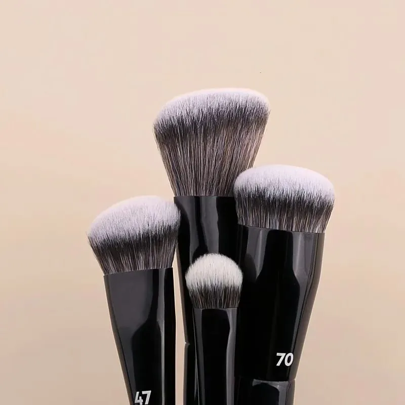 Professional Face Makeup Brushes Broom Foundation Concealer Brush Liquid Cream Blending Blusher Contour Cosmetic Make Up Tools