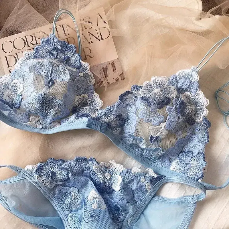 ภาษาฝรั่งเศสคำ Niche ชุดชั้นในชุดปักตาข่ายสามเหลี่ยมถ้วยไร้สาย Bralette Retro ลูกไม้บางเซ็กซี่สบาย Bra USA Tushy MOYISU