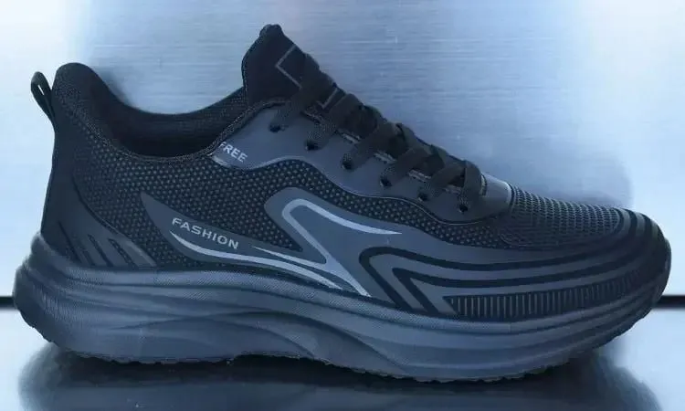 Men's Fashion Ultra-Light Waterproof Running Shoes Soft Sole Non-slip Durable Sneakers Outdoor Sport Shoes for Spring Autumn — image 7