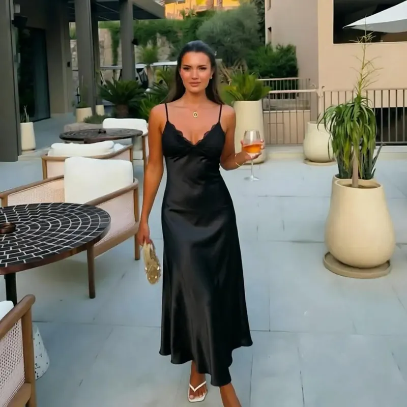 Sexy Yellow Satin Lace Patchwork Dress Spaghetti Strap Sleeveless V Neck Bias Cut Female Dresses 2026 Summer Evening Party Robe