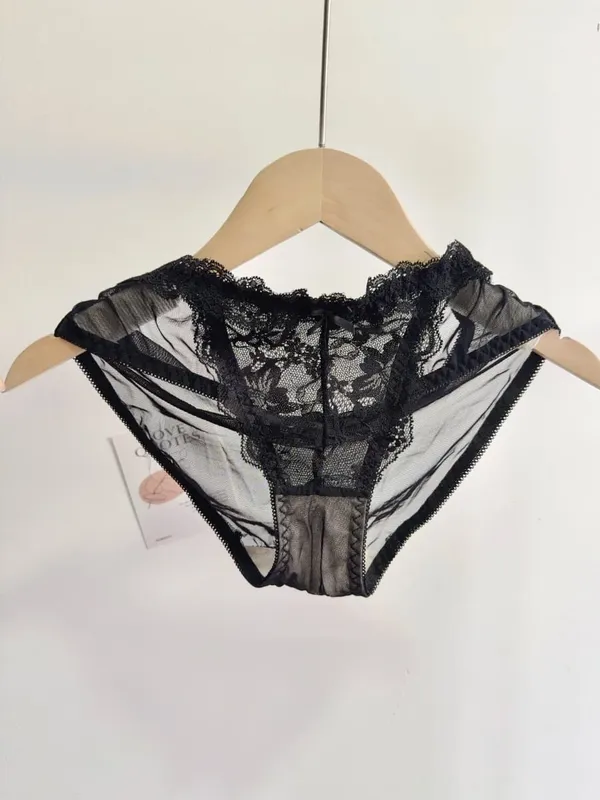 Conjunto de Lingerie Feminina com Fecho Frontal Sutiã Push-Up Sem Aro Com Bojo Fino Alças Delicadas Sexy e Requintado